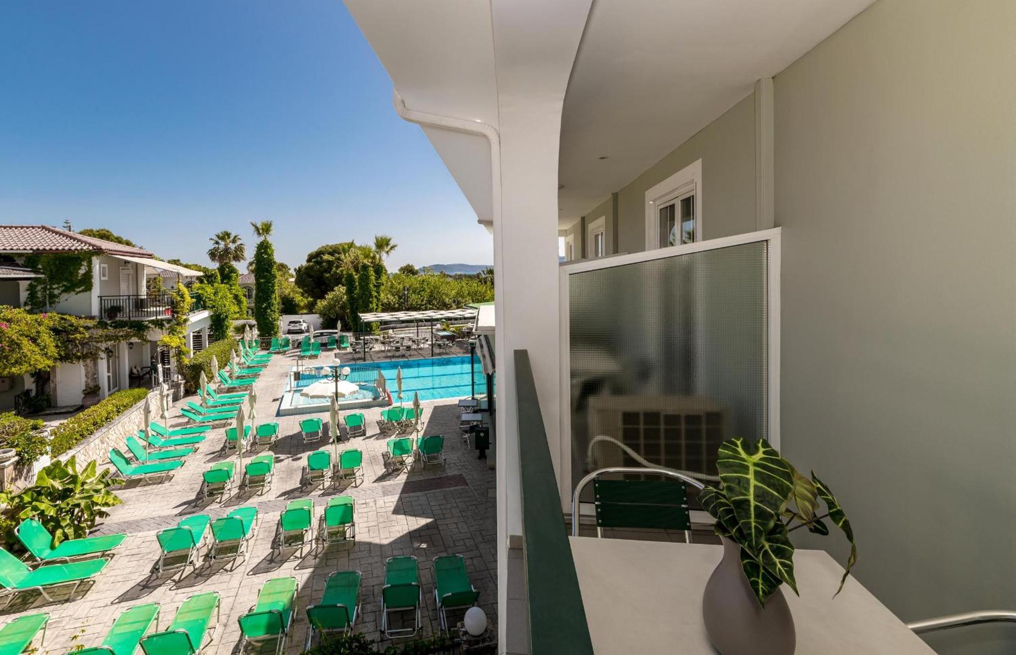 Sofia's 2* Kalamaki (Zakynthos)