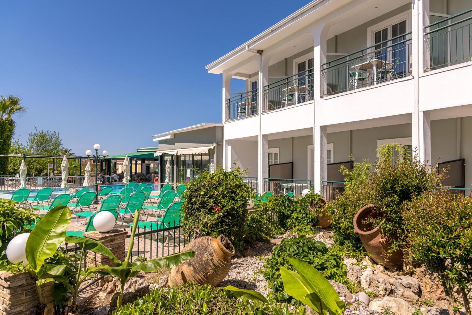 Hotel Sofia's Kalamákion